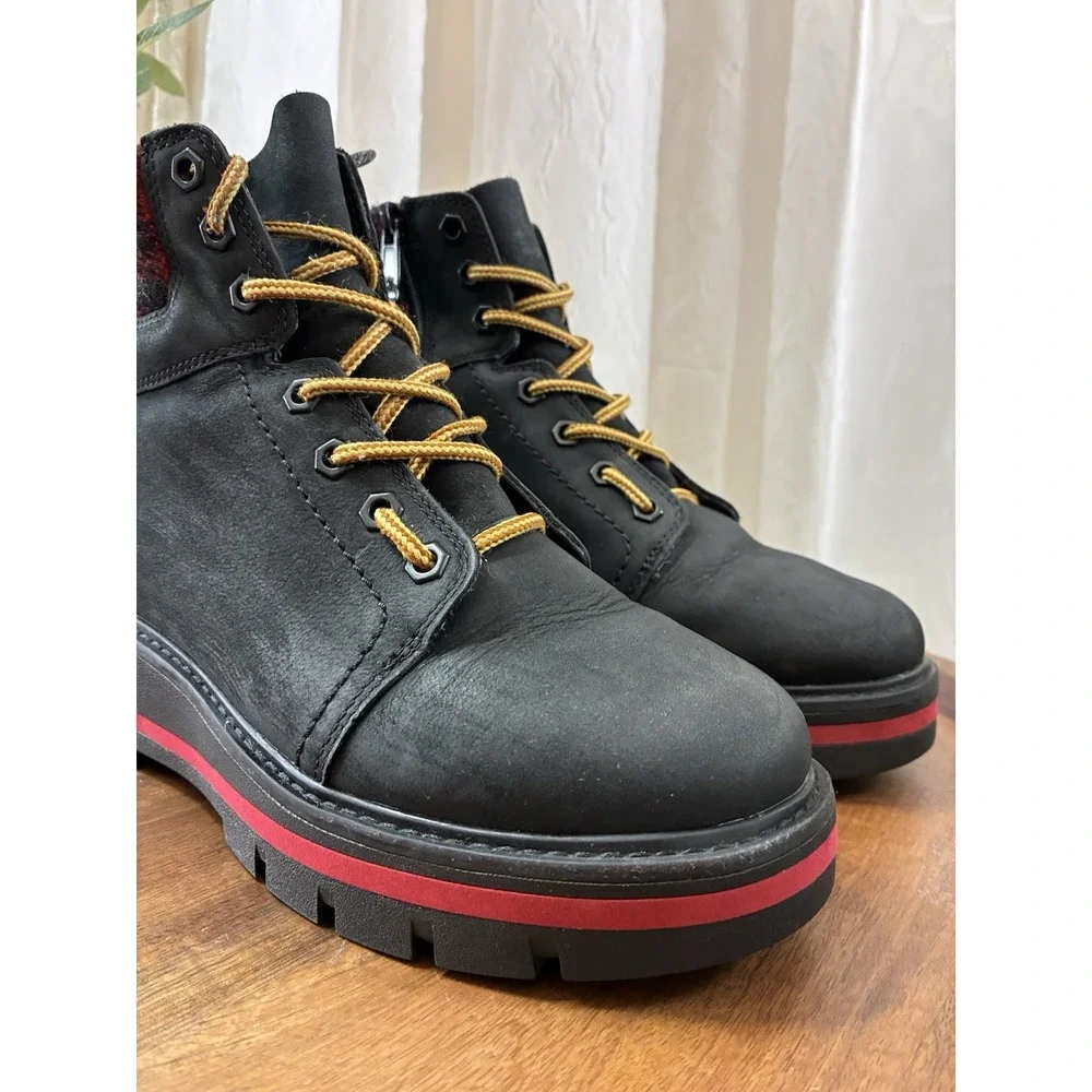 Timberland Black Red High Top Fur‎ Platform Boots for Women's Size 6, A2MBX 001